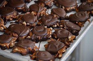 7 oz. Dark Chocolate Critters